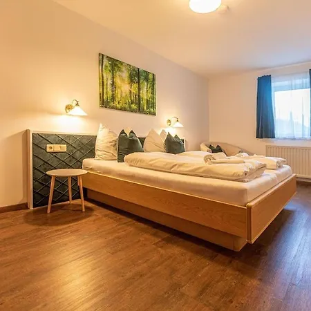 Family Flat With Wi-Fi And Parking Гостевой дом *